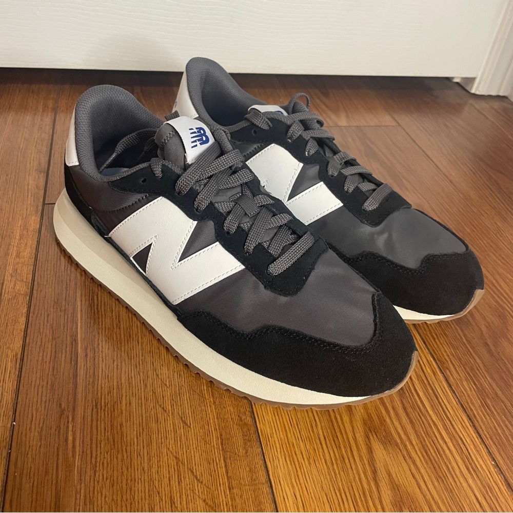 New Balance 237V1
